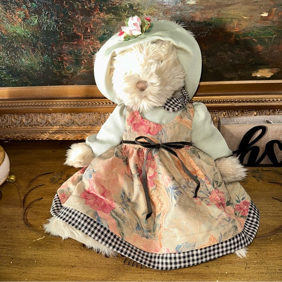 Russ Brand Miss Mayberry Teddy bear Dress Ribbon Hat Flowers RARE VINTAGE HTF - Picture 2 of 5